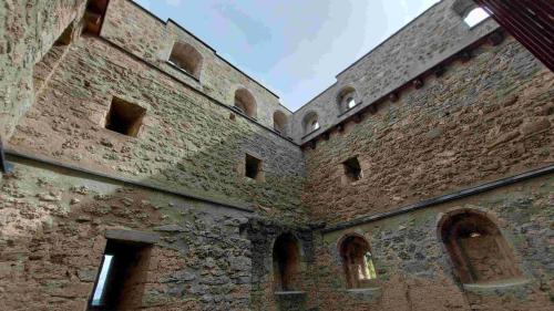 0DBC6F1F-BA3B-4CD9-BE66-219D7DDDF322