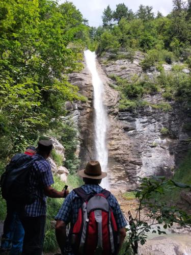 6E170C66-949A-4621-AC2D-CDA29F165621