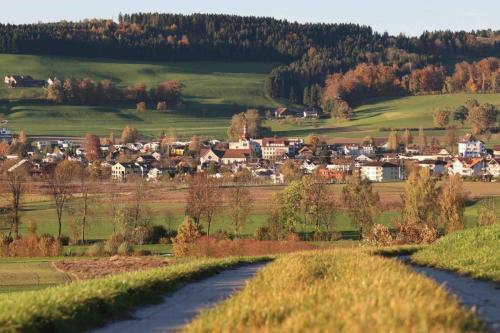 719C1FA4-F231-440C-8F8F-A091371F79FC