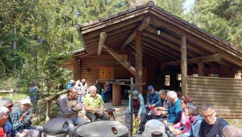 817F30E9-8E81-4F7F-BED7-E90063973B4D