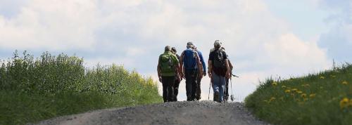 AEAF5B3C-83D4-4F06-AA8E-35F5D9EF7F1C