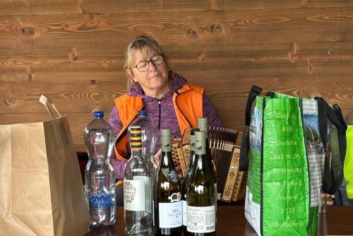 CC71A6AC-A9FE-4A66-865B-BB917C77C648